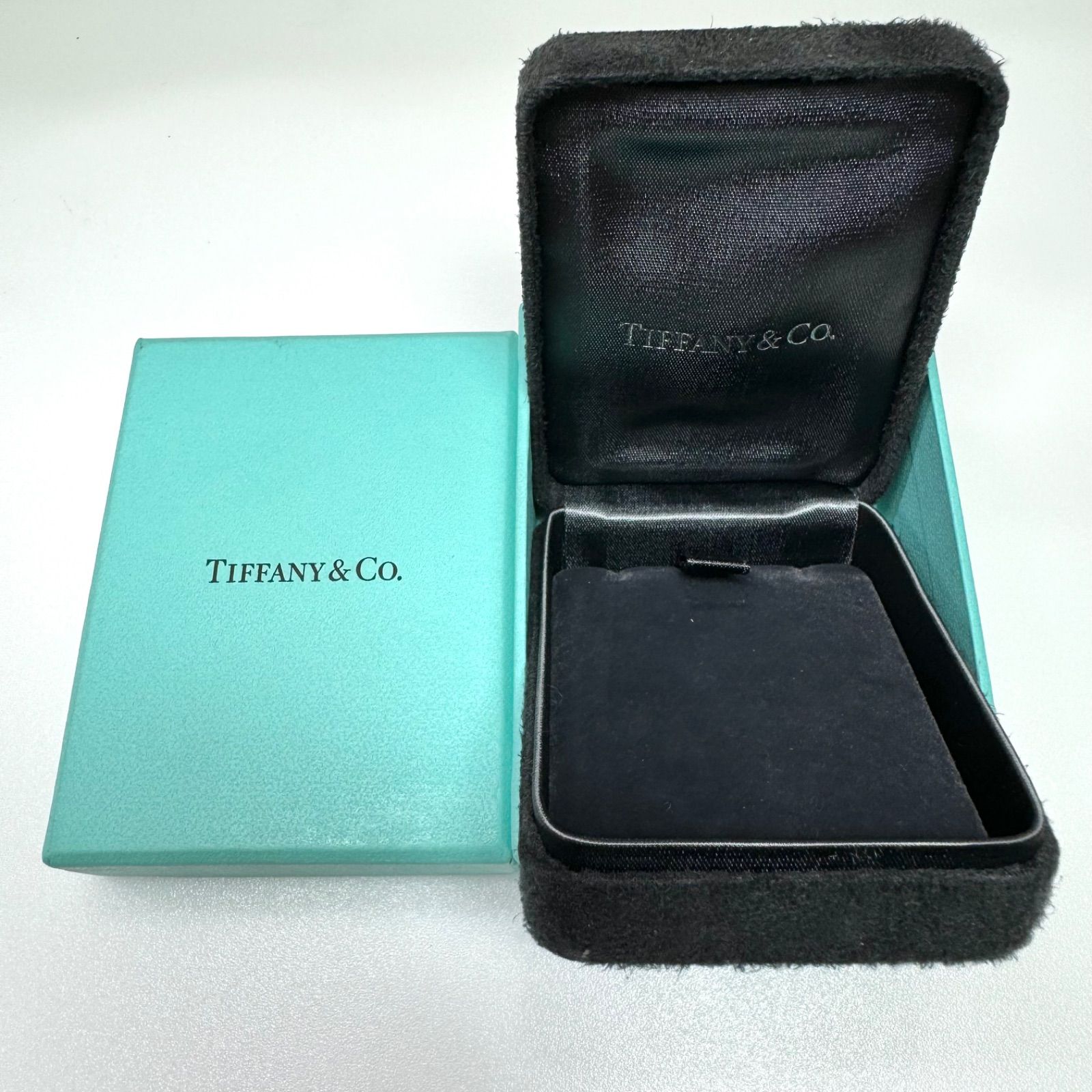 Tiffanyバイザヤード RG 0.10ctボックス付き