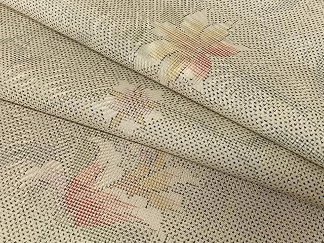 平和屋着物●本場大島紬 白大島 カタス7マルキ 花唐草文 正絹 AABA0250zg