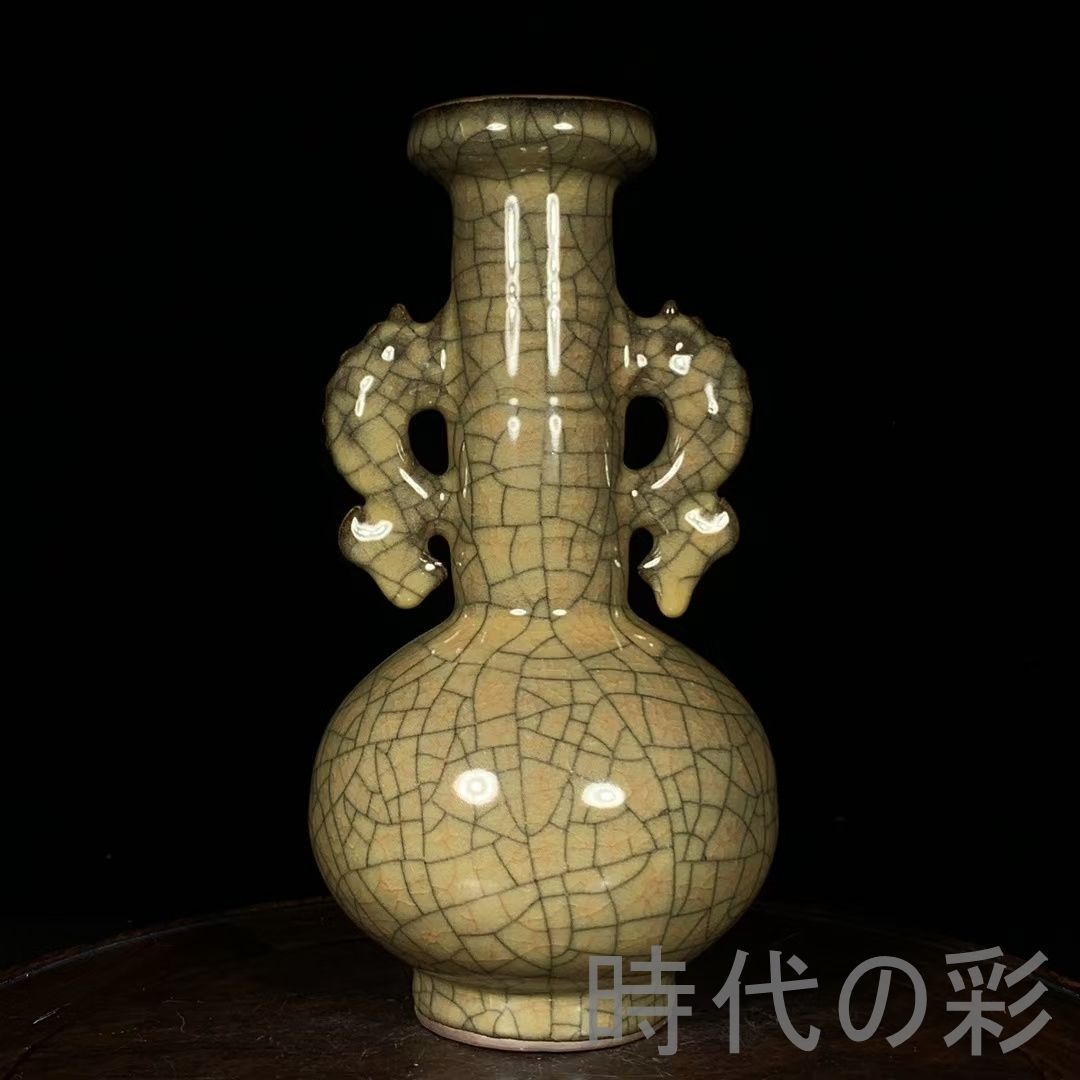 中国古美術 宋代 哥窯 双耳瓶 花瓶 文房置物 茶道具 青磁 古陶磁器 旧蔵 古賞物 古玩 時代物 R0710110134