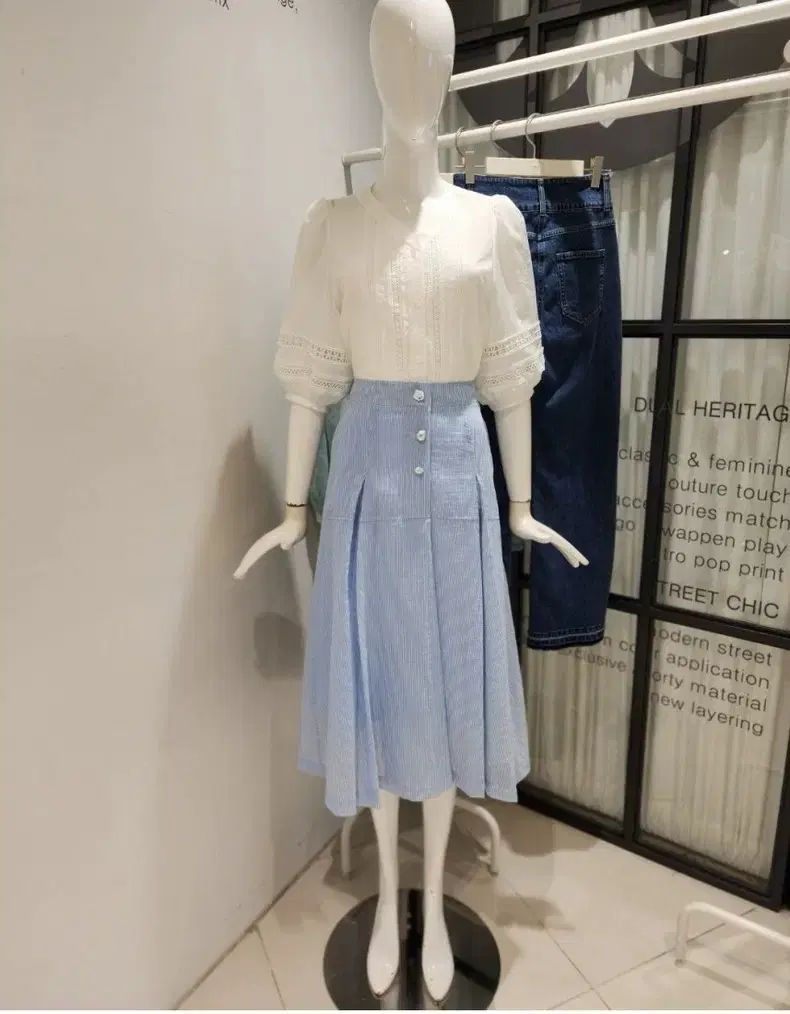ブラウス