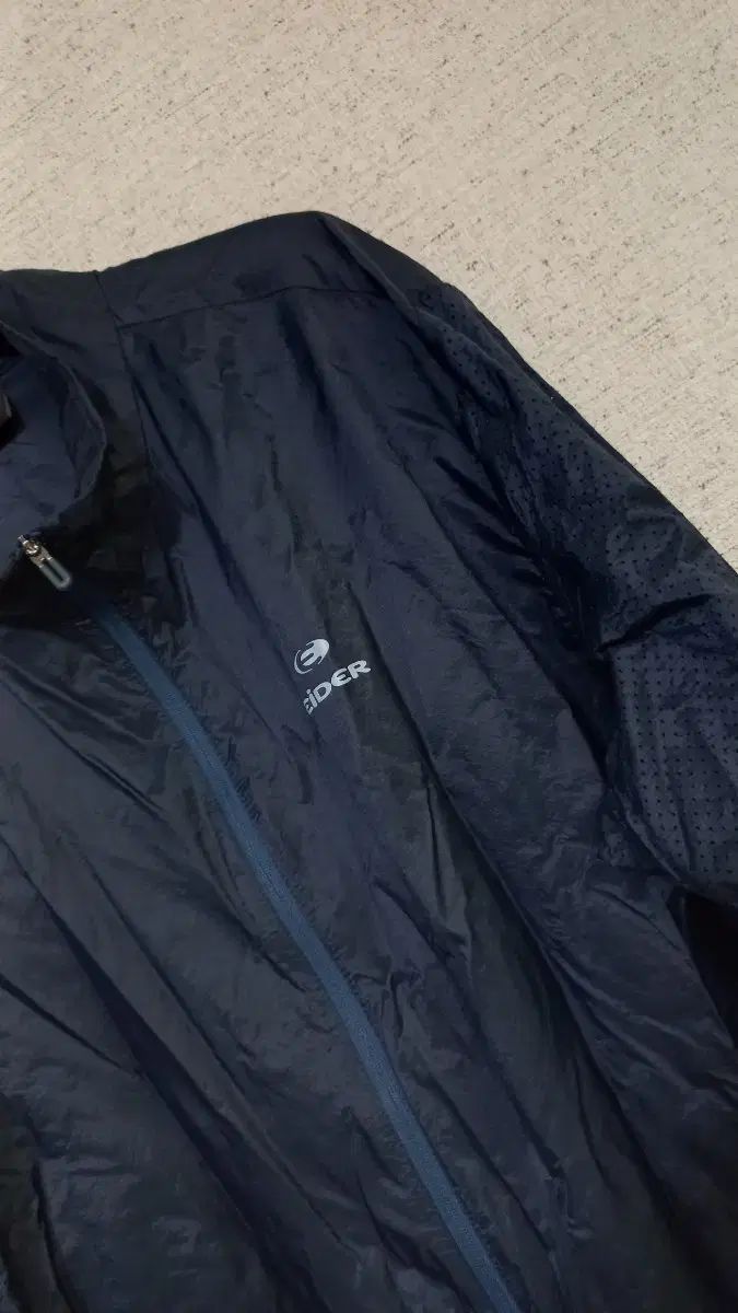 EIDER(アイダー) 女性用ウインドブレーカー L 出品 EiDER☆22