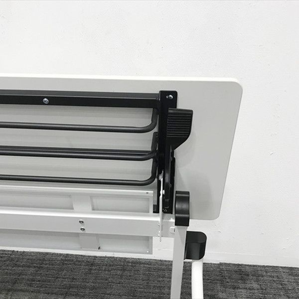 フラップ式会議テーブル