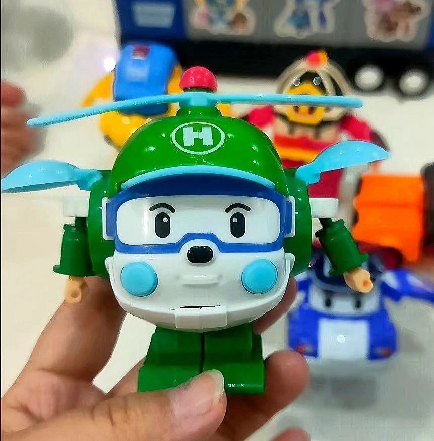 新品大人気アニメ　ロボカーポリー6台セット　変身変形ロボット　ミニカー  箱付き