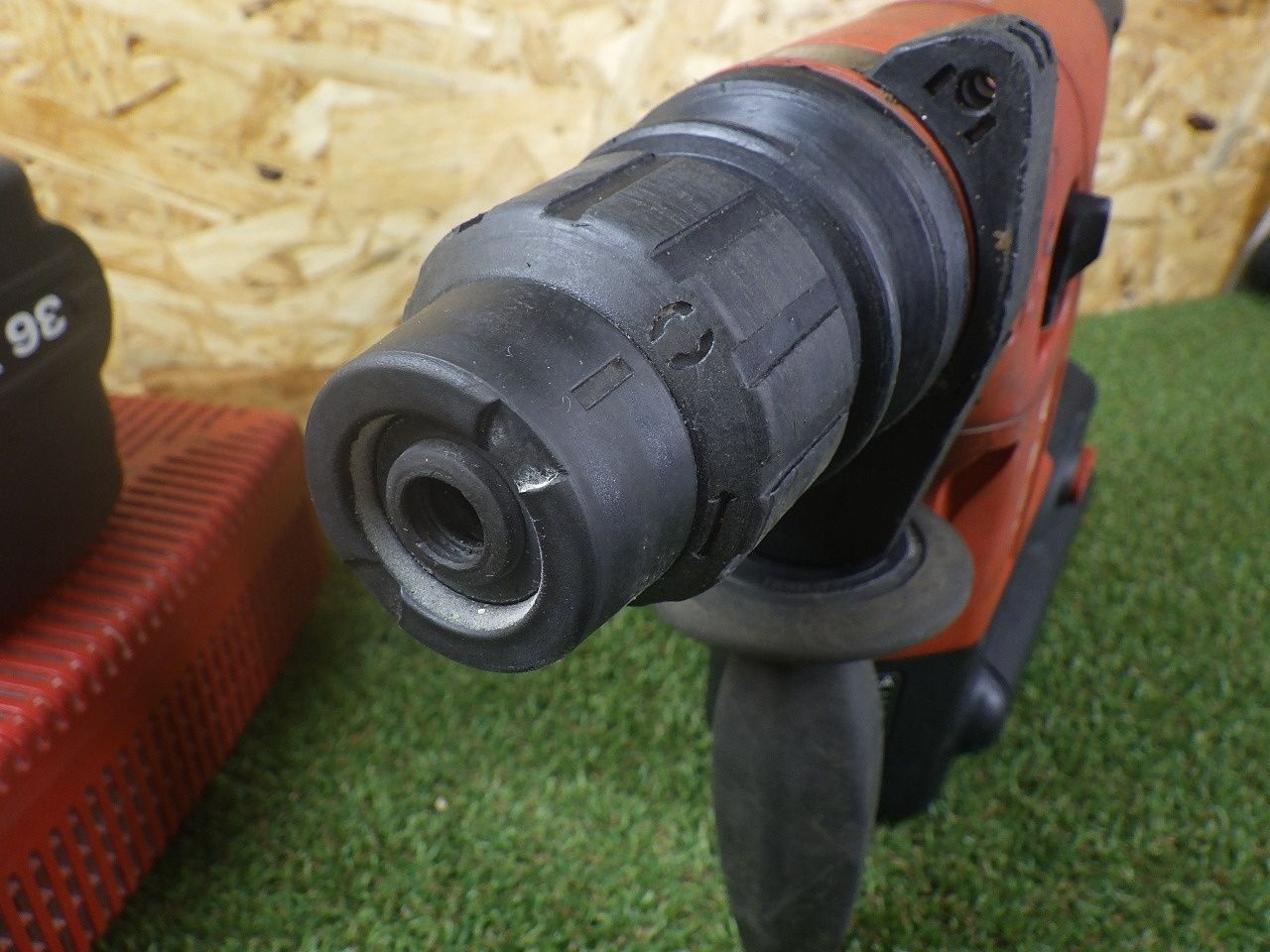 HILTI ハンマ-ドリル