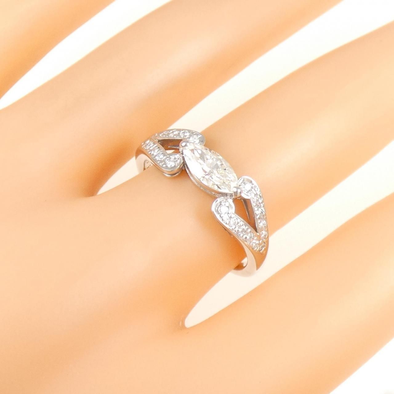 プラチナ900V字型ダイヤモンドリング PT ダイヤモンド リング 0.51CT 