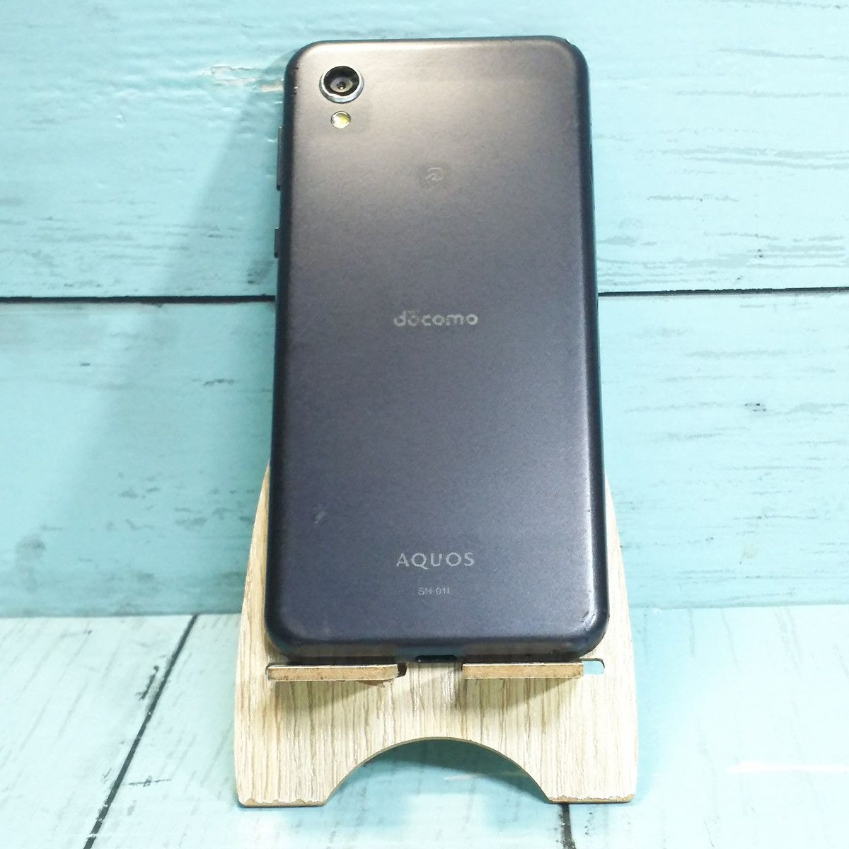 【送料無料】docomo AQUOS sense2 SH-01L Nuance Black 本体 白ロム SIMロック解除済み SIMフリー  582075