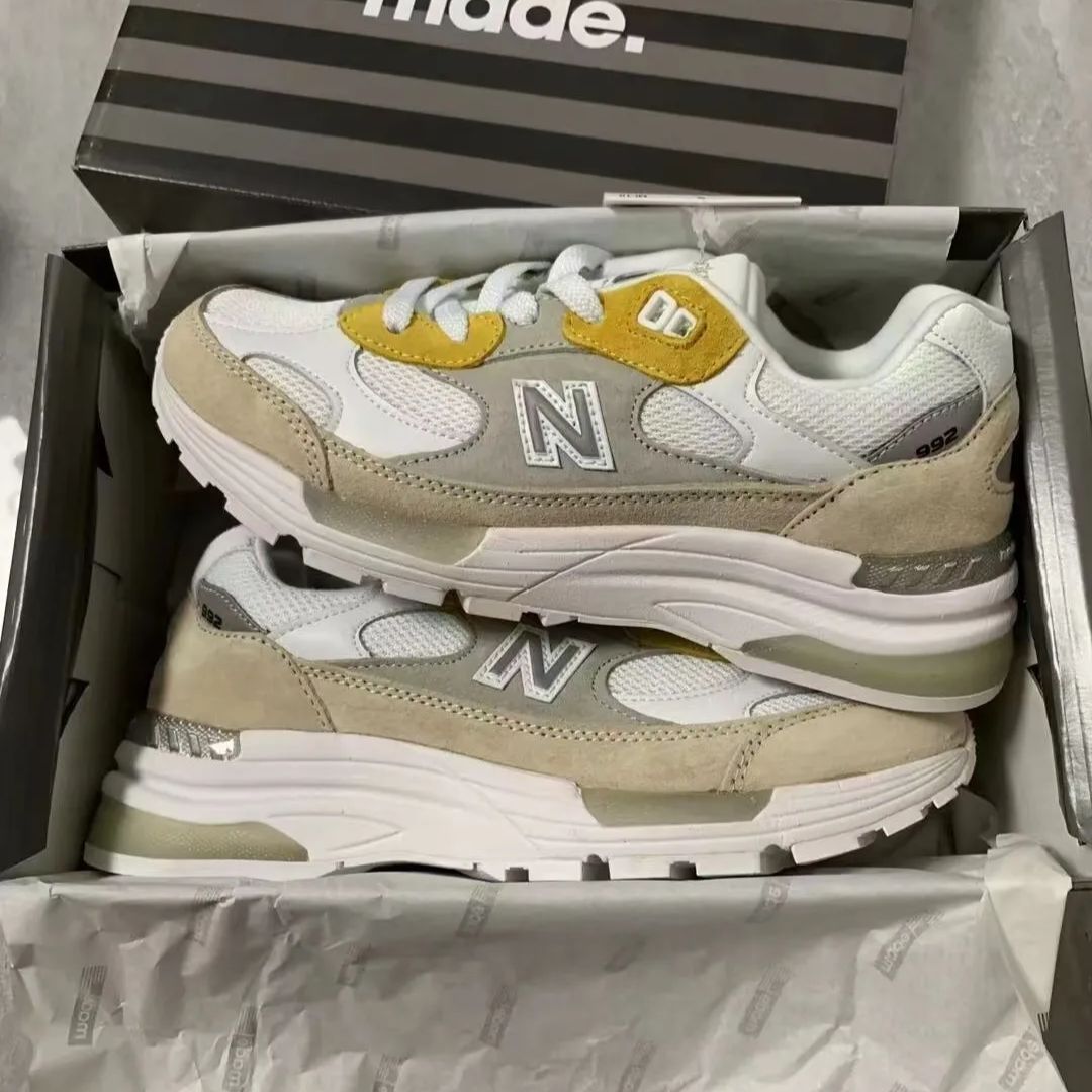 新品未使用 ニューバランス Paperboy Paris x New balance NB 992 Fried Egg  スニーカー