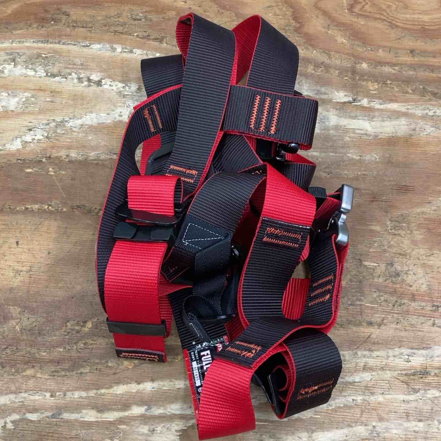 墜落制止用器具 レヴォハーネス