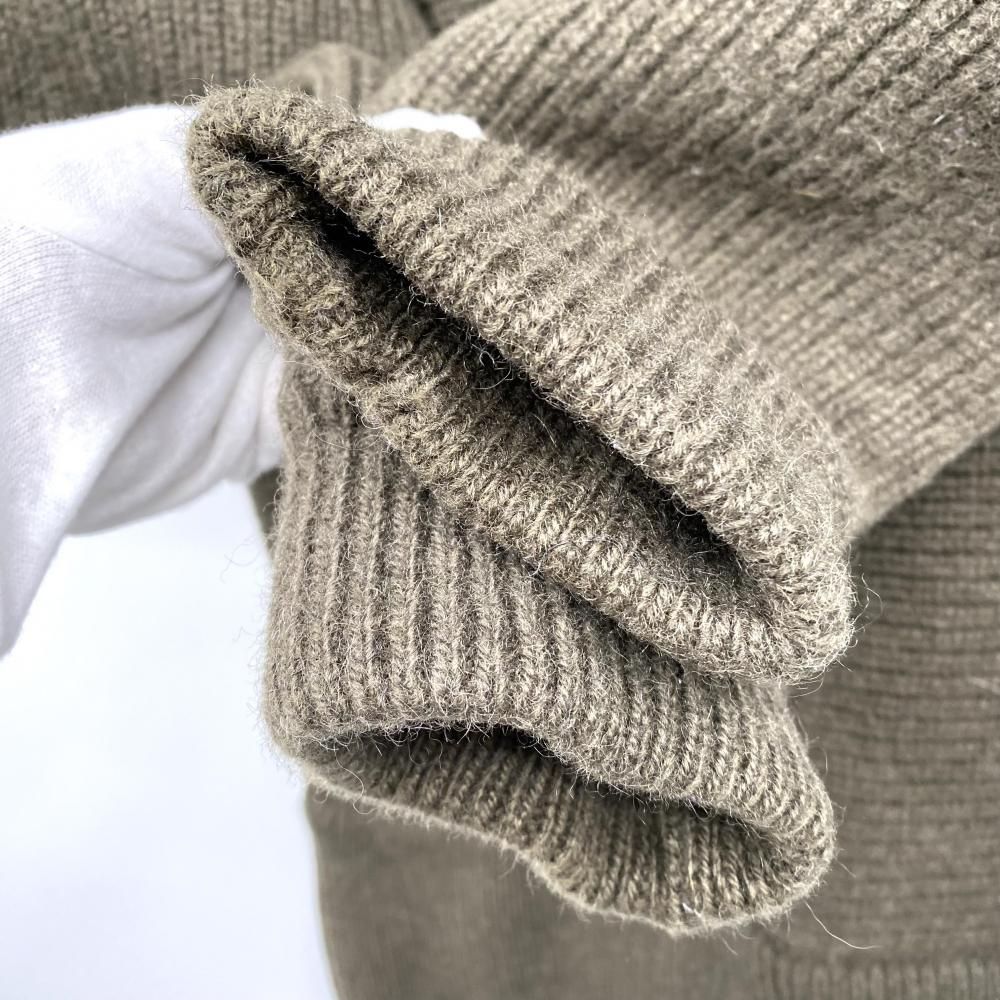 中古】HEERESEIGENTUM オーストラリア軍 ヘビーウールセーター カーキ