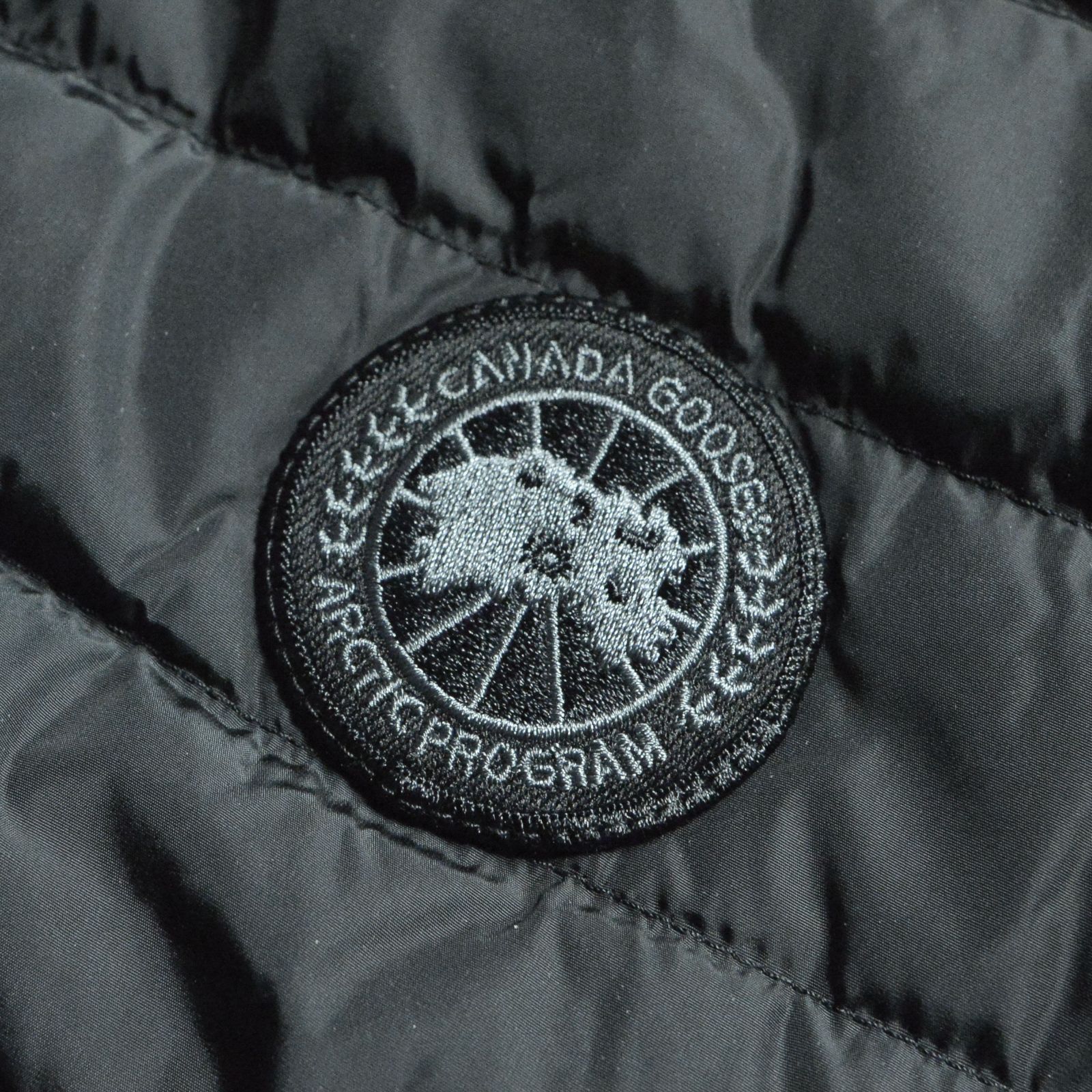 リバーシブル カナダグース CANADA GOOSE HYBRIDGE ブラックレーベル 