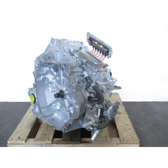 R1年 プリウス DAA-ZVW51 Sツーリング CVT オートマ ミッション 30900-47090 180601 4448