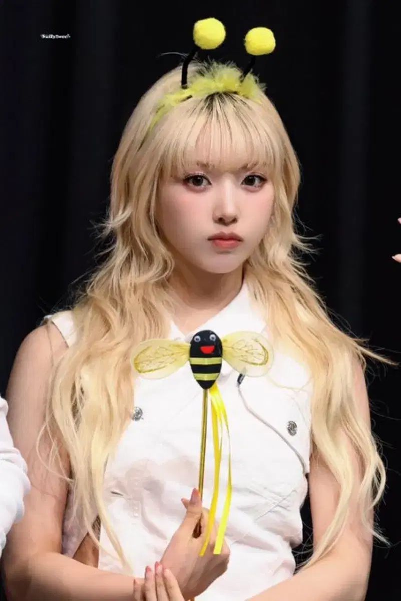 NMIXX(エンミックス・エンミ) ジウ(JIWOO) サイン入りチェキ サイン