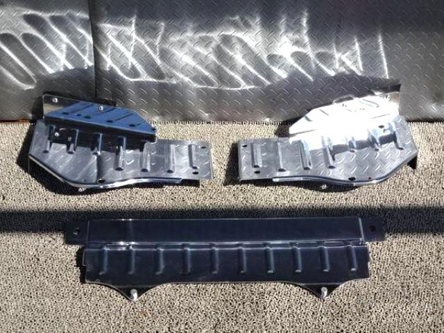 新品 純正 70 ランドクルーザー フロントバンパー ステップ センター サイド 新品 トヨタ純正 70 ランドクルーザー フロントバンパー ステップ