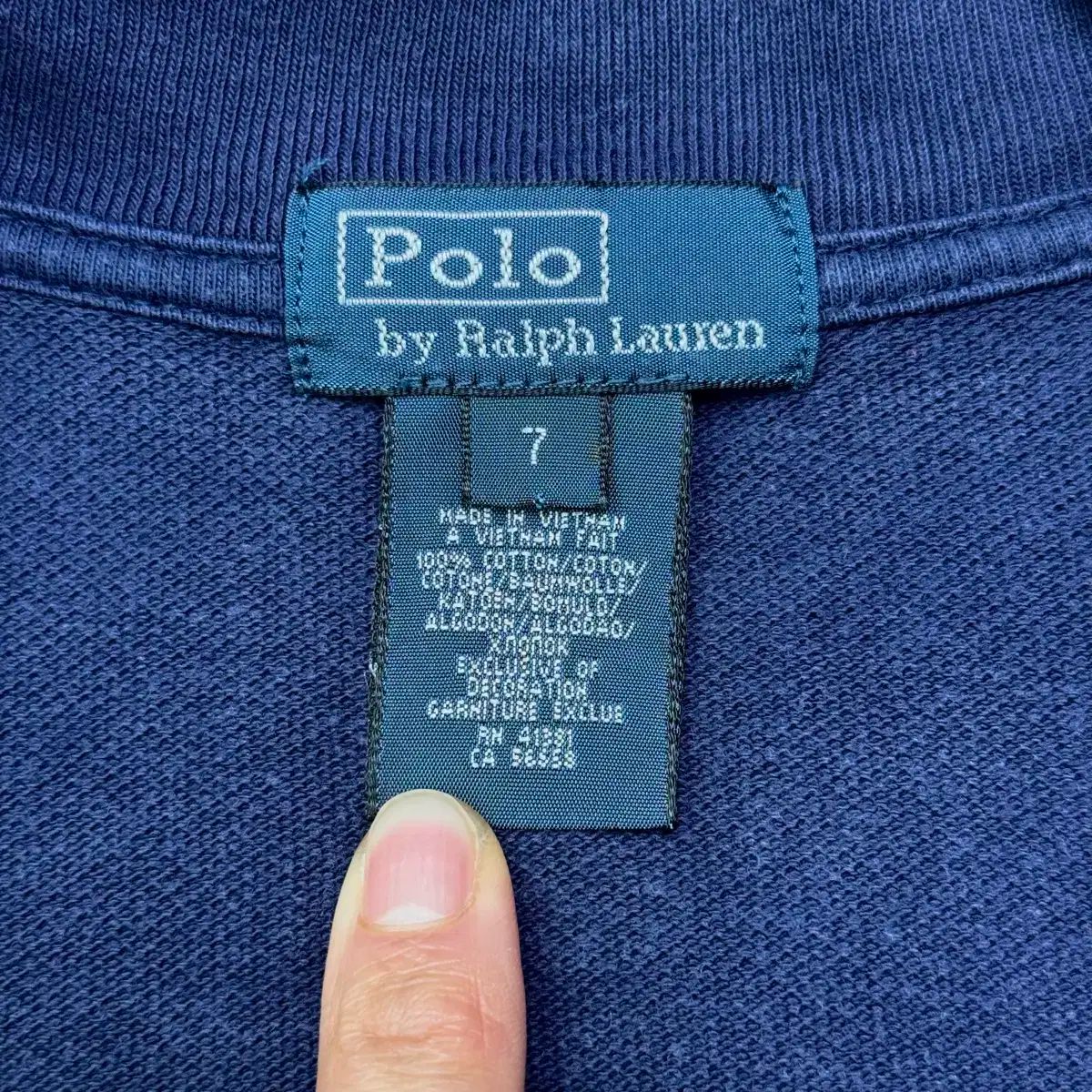 ジップアップ 7