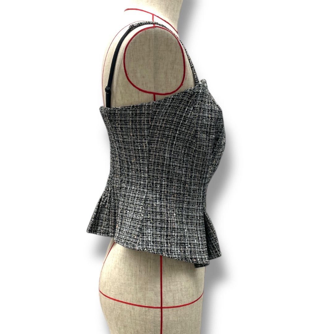 herlipto summer tweed peplam top herlipto Summer Tweed Peplum Top