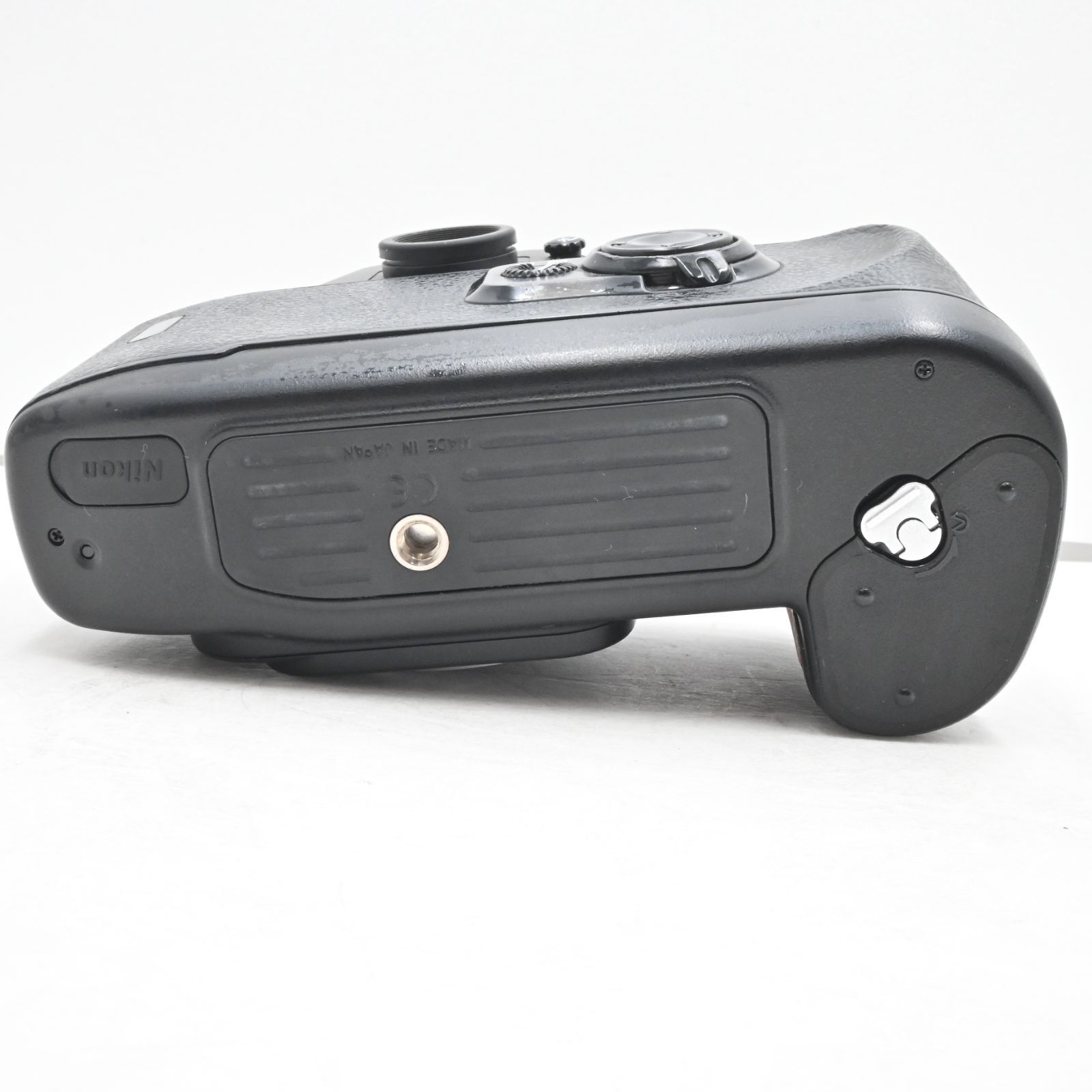 極上品Nikon ニコン AF 一眼レフカメラF100 ボディ - メルカリ