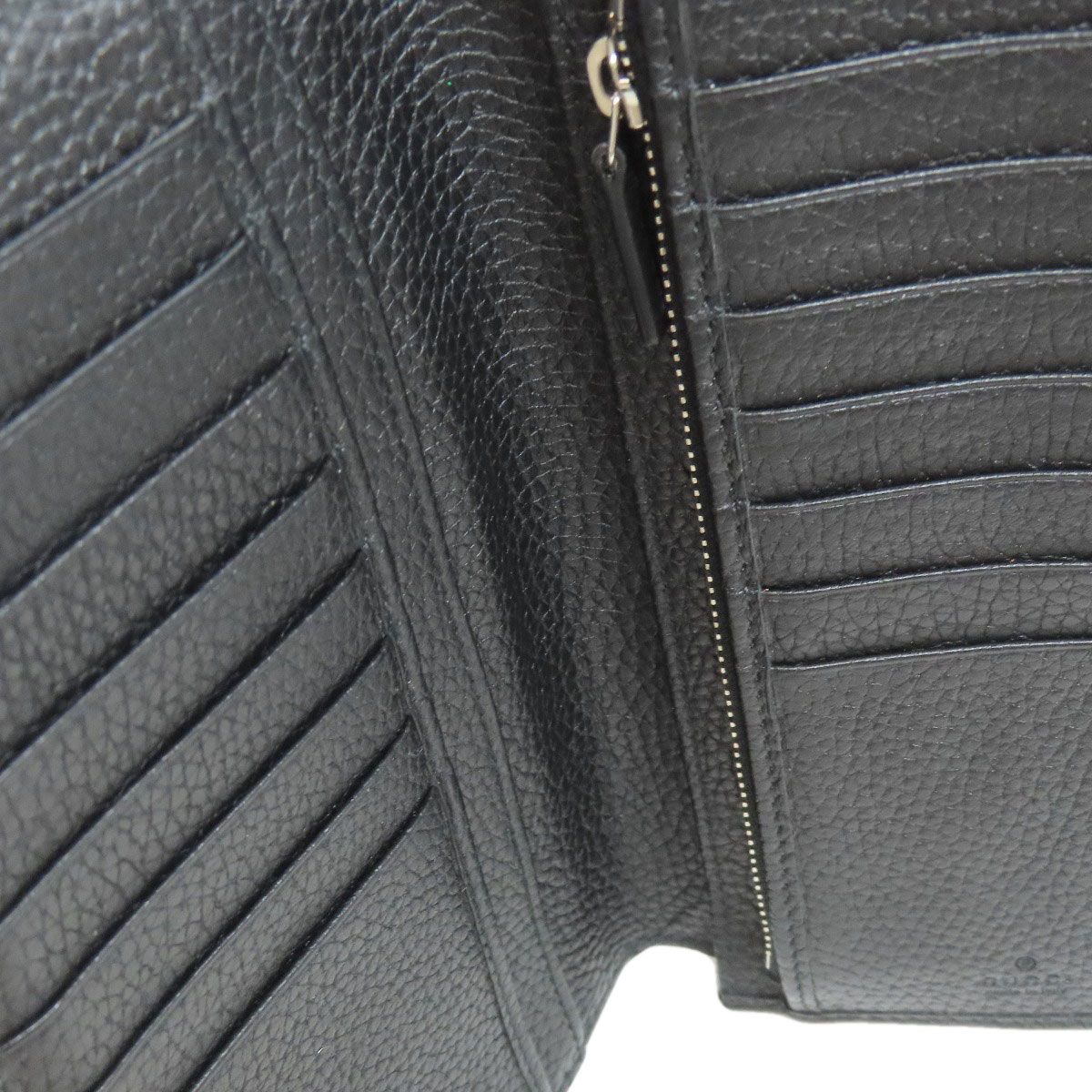GUCCI グッチ