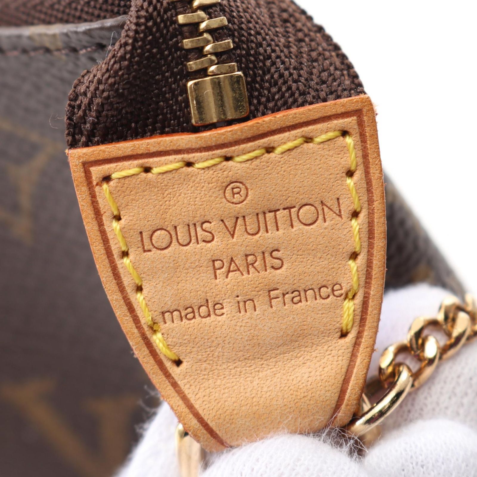 VUITTON ルイ
