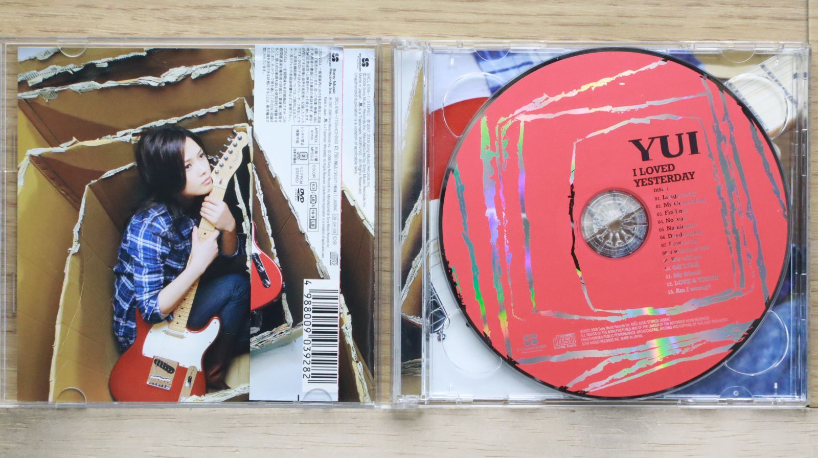 国内盤CD☆ユイ/YUI□ I LOVED YESTERDAY(初回生産限定盤)(DVD付