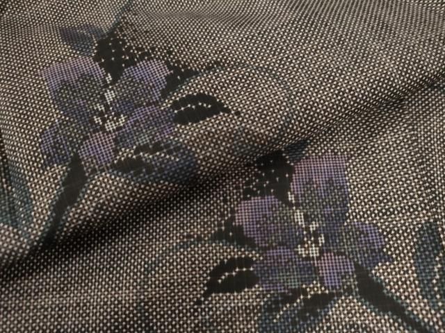 平和屋着物○本場大島紬 7マルキ 花唐草文 正絹 逸品 未使用 CAAW8600yc