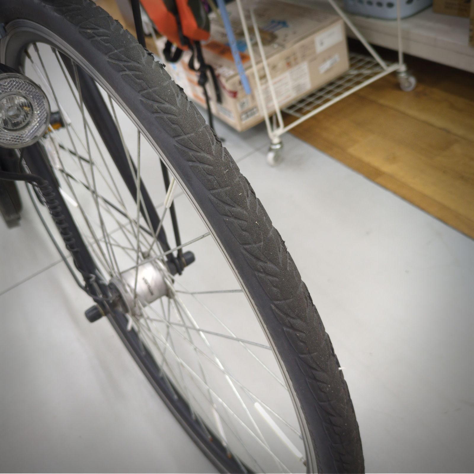 J266 ☆サビキズ使用感☆ノーパンククロスバイク自転車☆HEAD