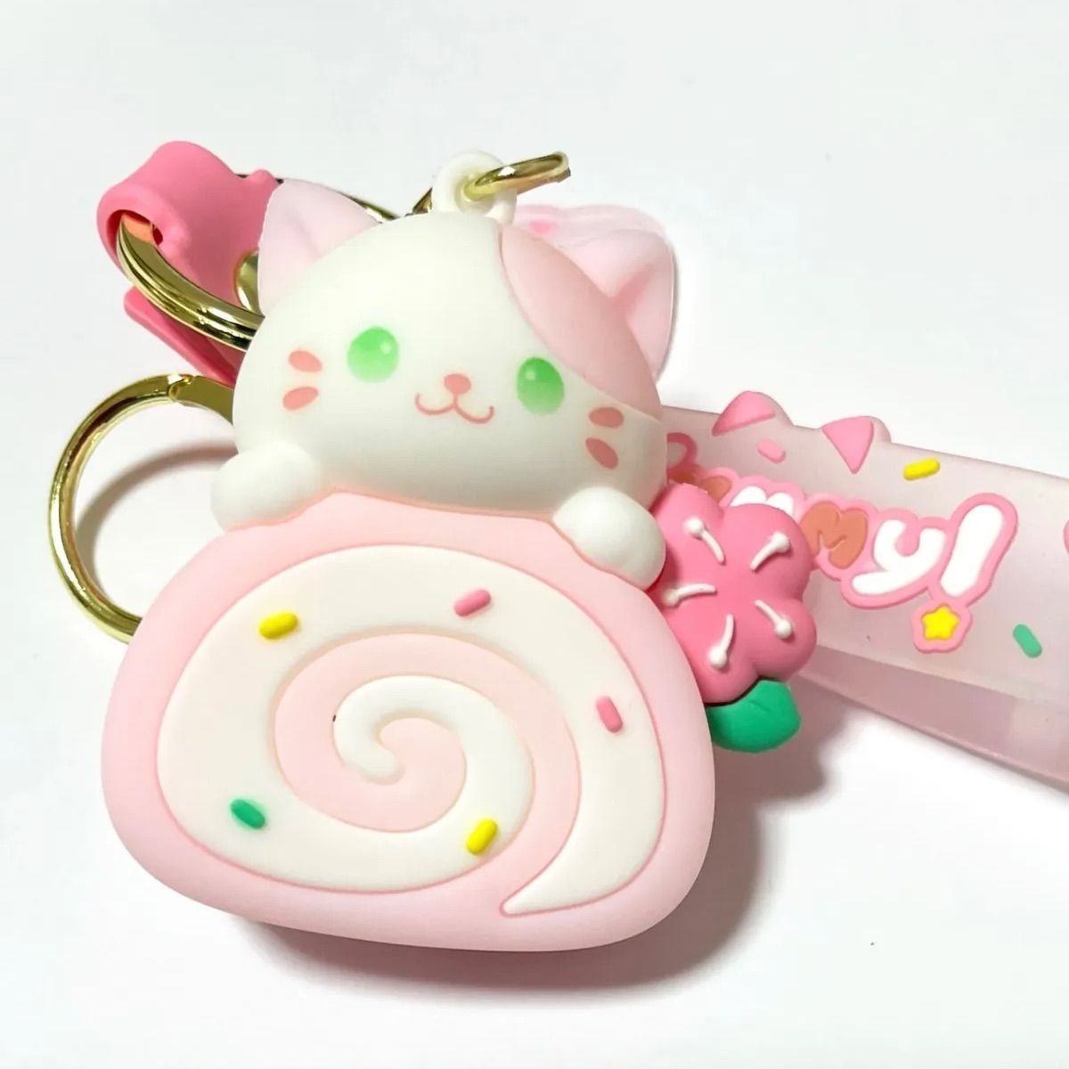ピンク 猫 可愛い キーホルダー - メルカリ