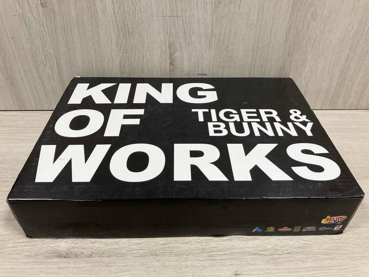TIGER & BUNNY KING OF WORKS 台本・設定・原画集 - メルカリ