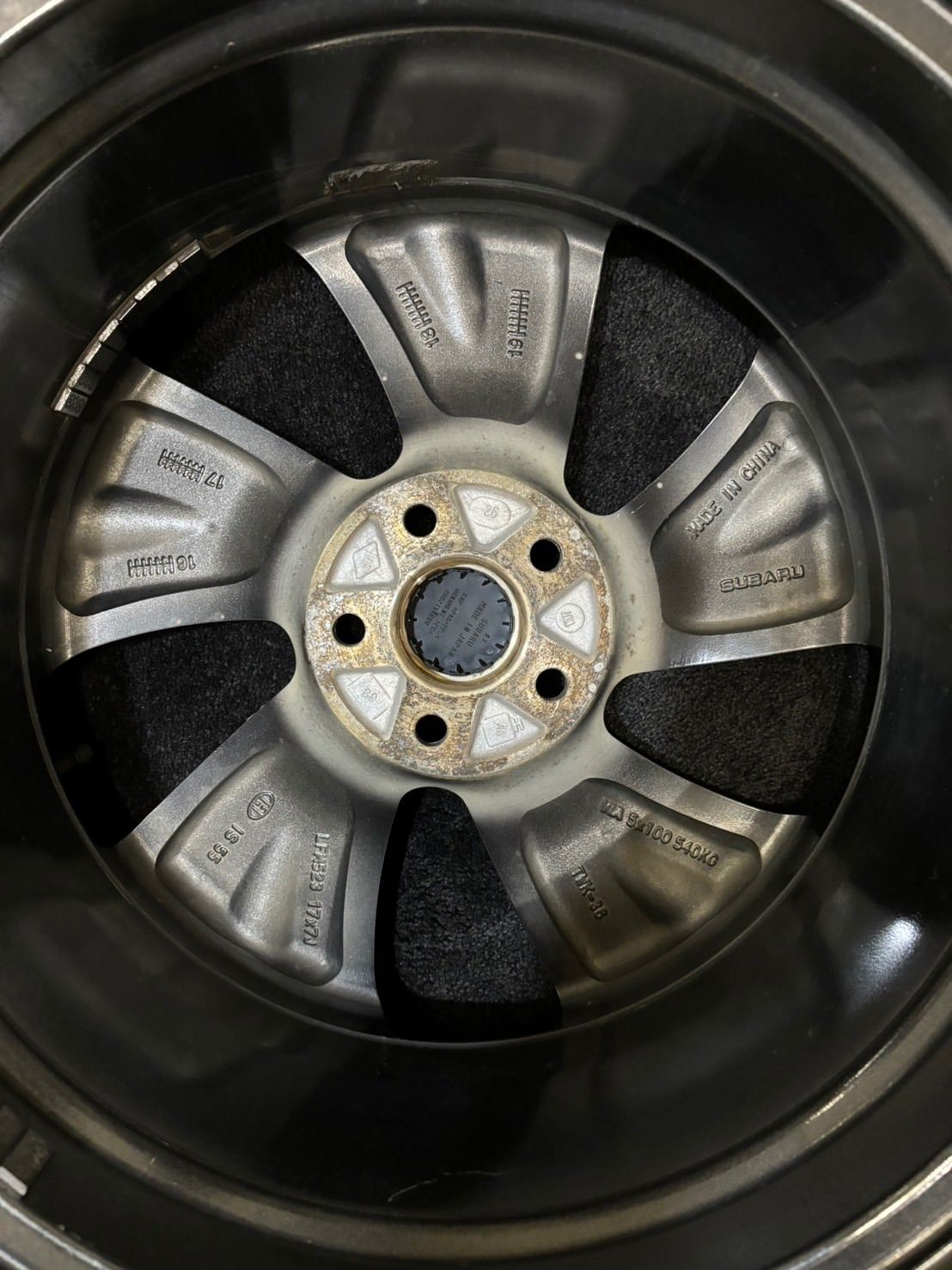 値打ちのある 225 60R17 BRIDGESTONE DM-V3 スバル XV 純正 17インチ 7J 55 100 5H スタッドレス 4本 南9-K122 連携のある