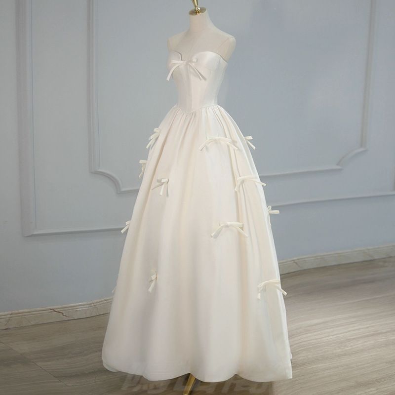 2025 フランス風サテン軽量ウェディングドレス 花嫁用 抹胸Aライン 蝶結び付き 上品森系 XS～3XLWP 109