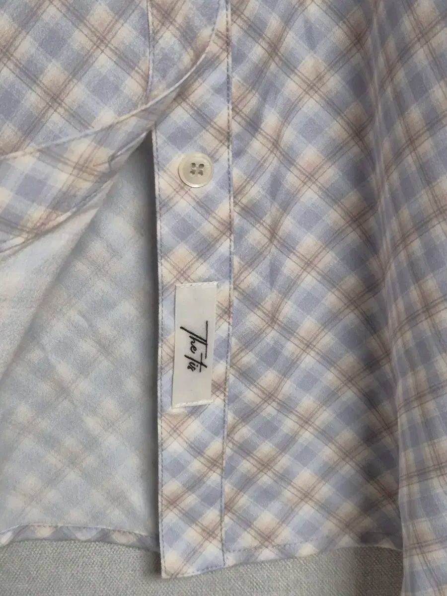 タルト チェックシャツ