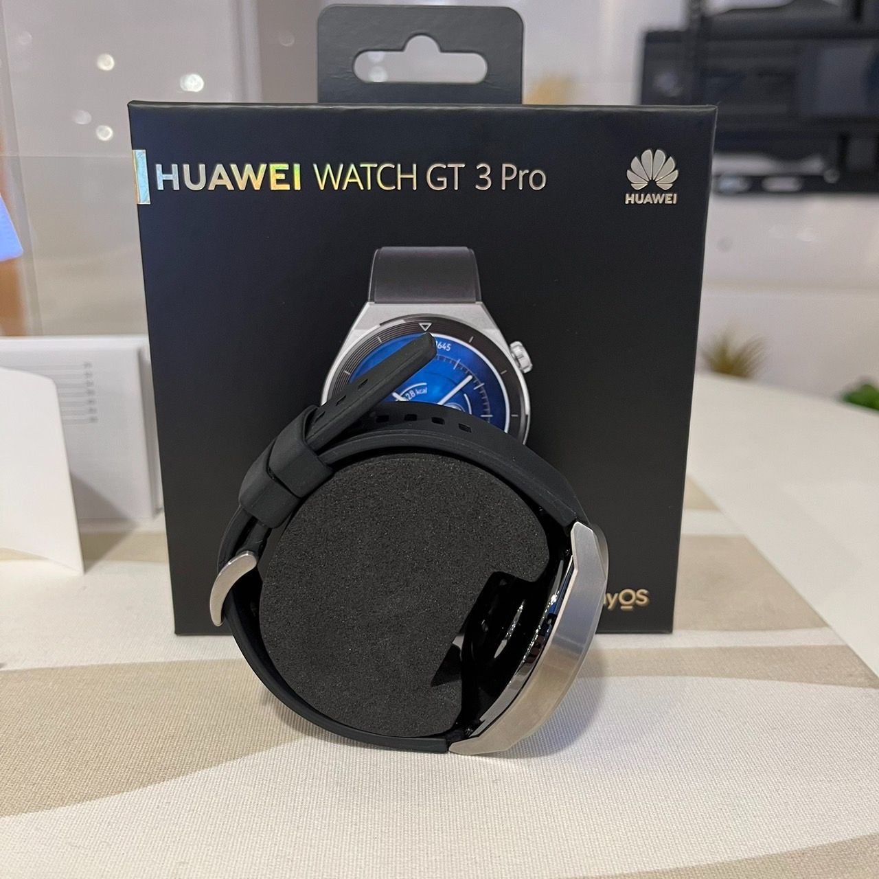 HUAWEI WATCH GT3 Pro 46mm GPSモデル ODN-B19 極美品 No 商品カラー  