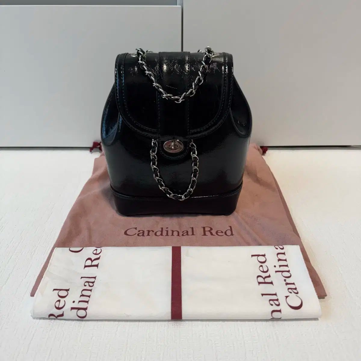 Cardinal Red(カーディナルレッド) ハウアーバッグ - メルカリ