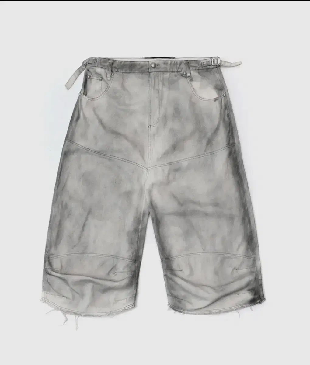 BADBLOOD コスモ パッチ コンベックス バミューダ パンツ - ウォッシュド白 xxs