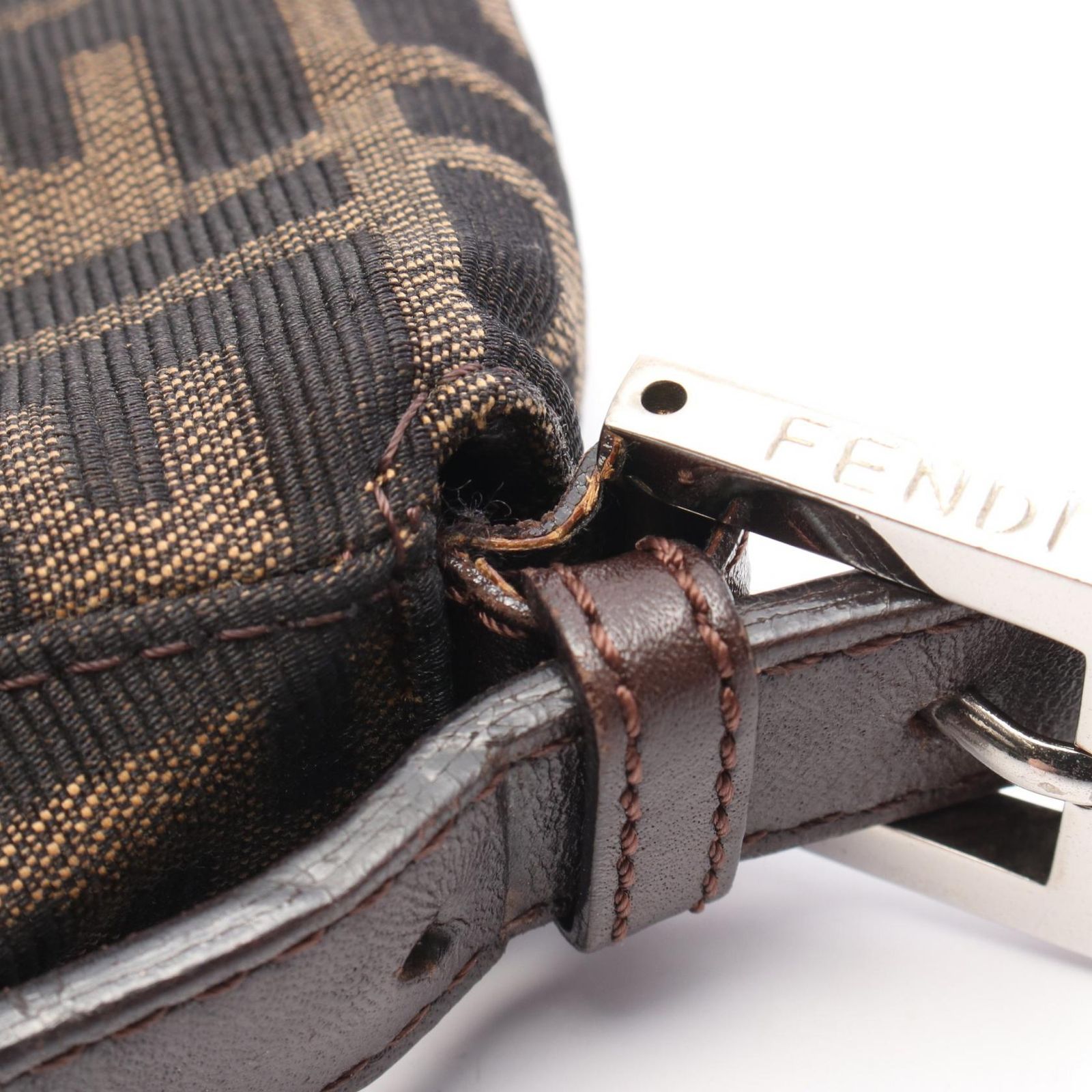 フェンディ FENDI ショルダーバッグ マンマバケット ズッカ 26325