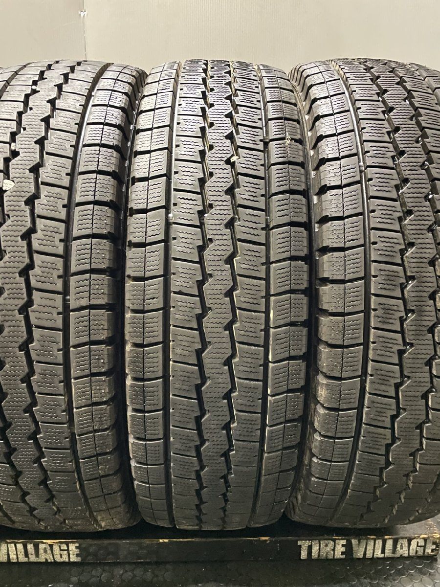 DUNLOP WINTER MAXX LT03 205/70R17.5 115/113L 17.5インチ ライト