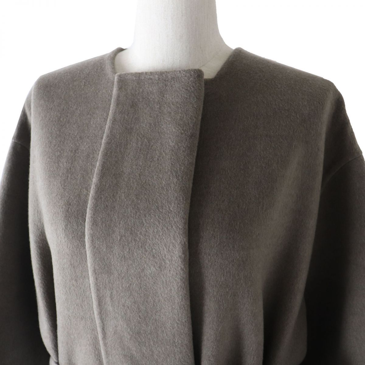 ベビーカシミヤ100％ ベルト付き ダブルフェイス ノーカラー 比翼コート 灰