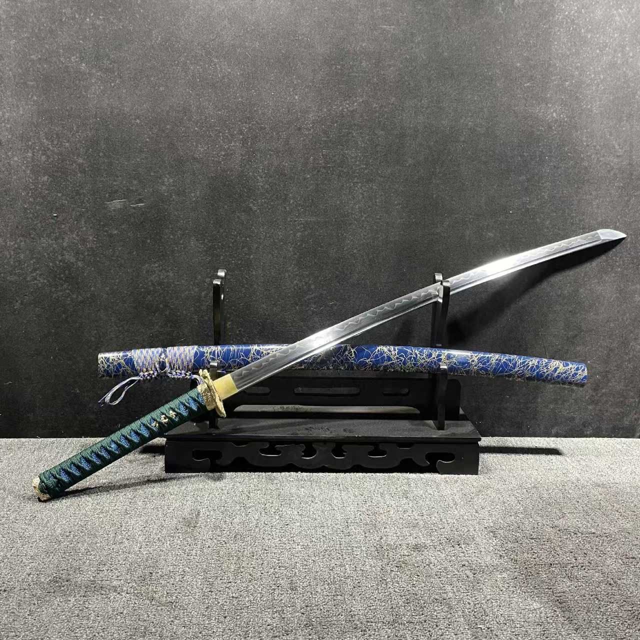 螳螂捕蝉 T10 SK3鋼製鋼覆土焼入れ｜純銅装具｜硬度 高の伝統武具 26 寸武士打刀 稽古用 美術刀 刀装具 模擬刀 日本刀 模造刀 鑑賞用 OSPLAY 装飾用” 非実戦