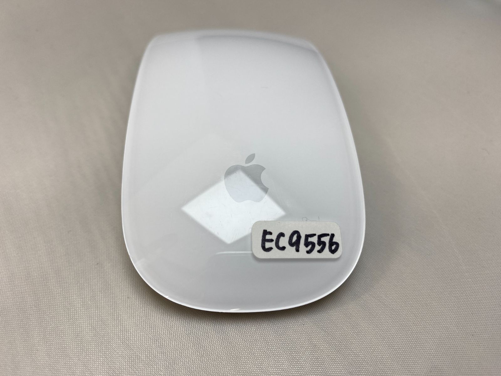 純正☆新品未開封☆ アップル マジックマウス2 MLA02J/A A1657 白