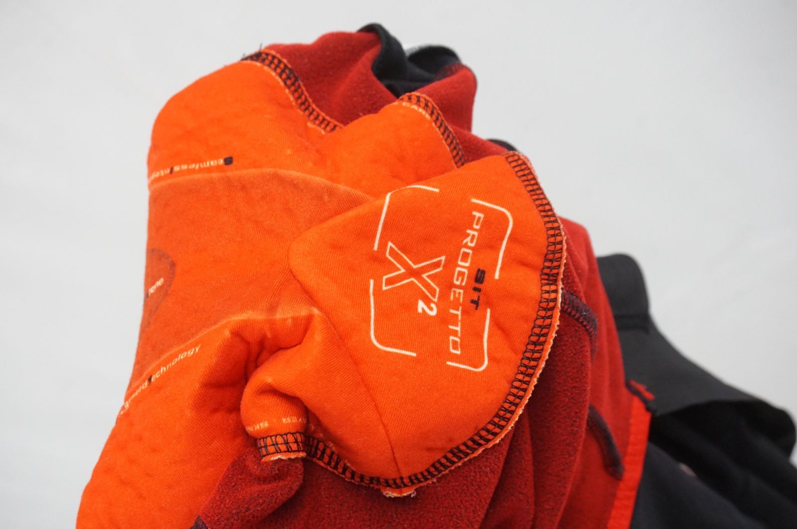 CASTELLI 「カステリ」 ROSSO CORSA ビブタイツ / バイチャリ福岡店