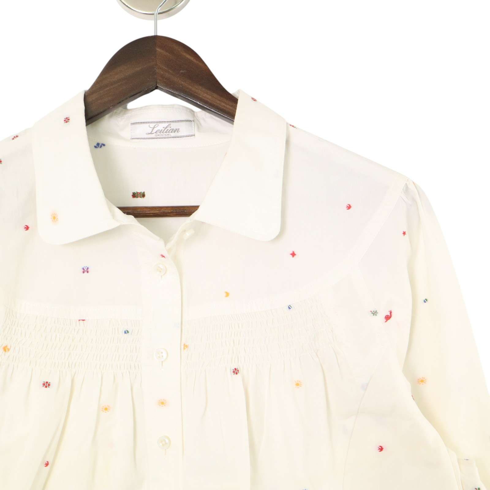 日本製【Leilian】総柄長袖ブラウス　SIZE11 Leilian レリアン 通年 蝶々 スター 花 総柄☆ 長袖 ブラウス