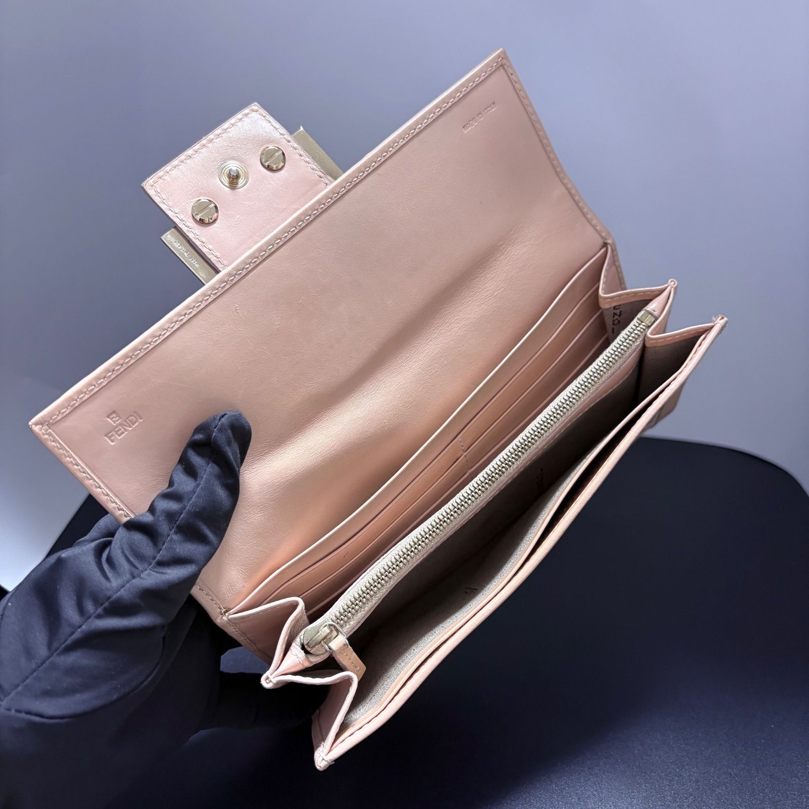 FENDI フェンディ 長財布 ズッカ ズッキーノ柄 キャンバス レザー ロゴ