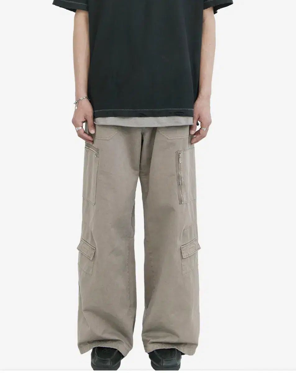 2 ポリテル フライト パンツ - ベージュ