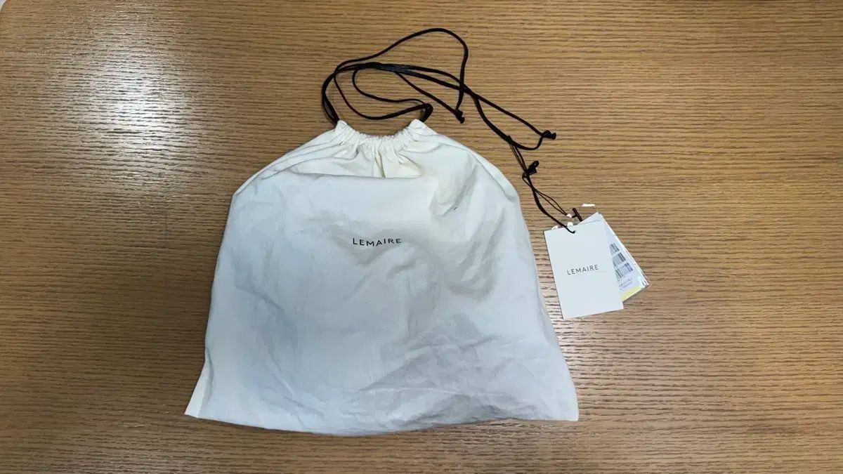 ルメール クルー Tシャツ コーテッドコットン スモール ブラック