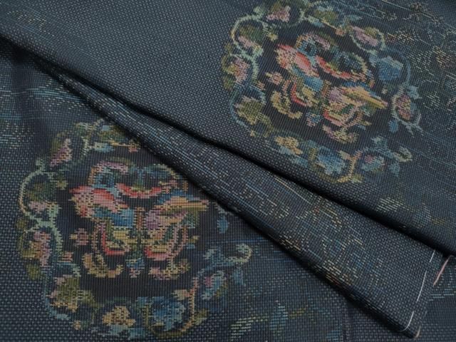 平和屋着物○本場大島紬 泥染め 舞蝶草花文 正絹 逸品 CAAR6487ze