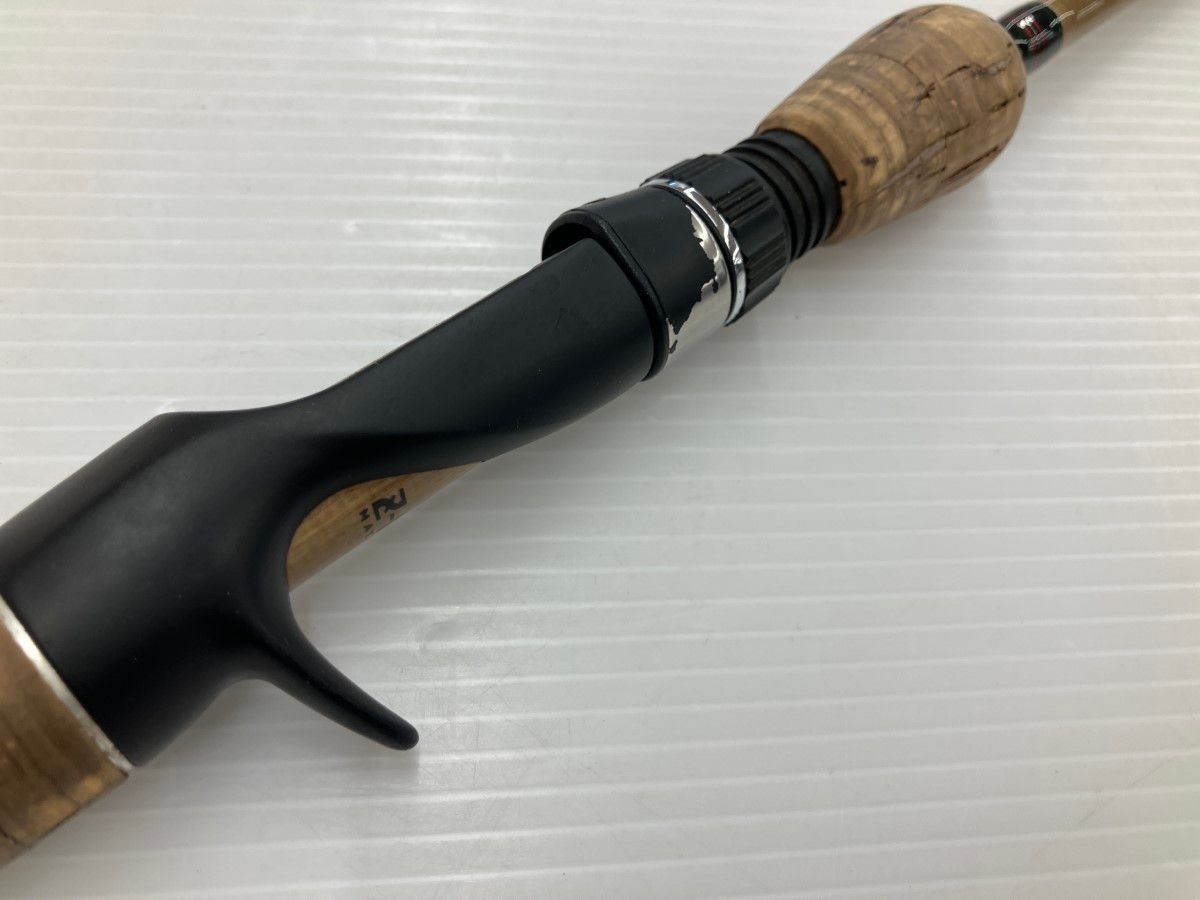 Megabass - σσMegabass メガバス クランキングカスタム CF4-610Z やや傷や汚れあり σσMegabass メガバス クランキングカスタム CF4-610Z やや傷や