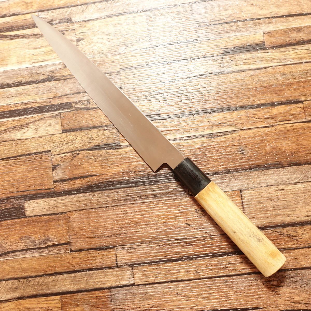 暁里 柳刃包丁 研ぎ済 槌目紋 刺身包丁 ステンレス - メルカリ