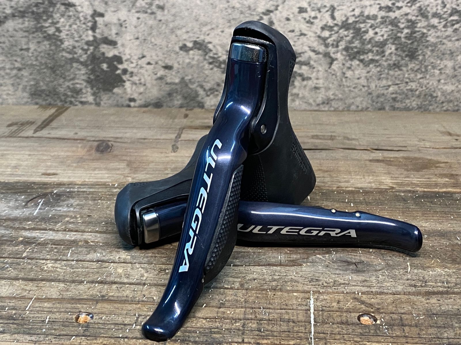 IP685 シマノ SHIMANO アルテグラ ULTEGRA ST-6870 電動 Di2 STIレバー 2x11S