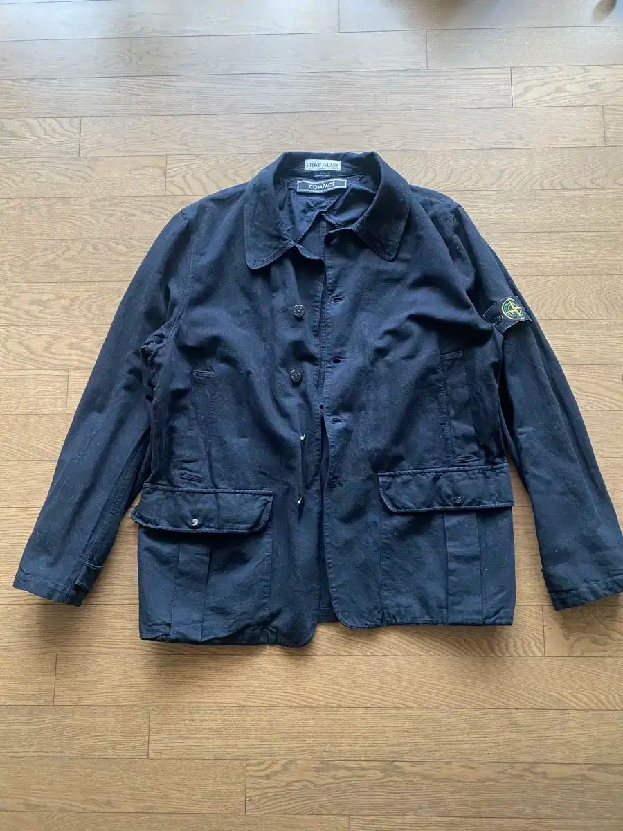 STONE ISLAND ストーンアイランド コンパクト L