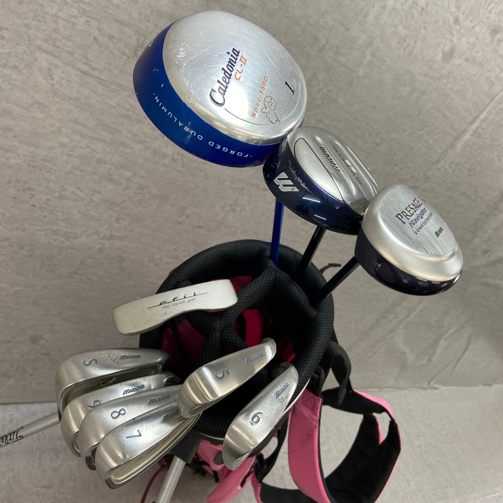 Caledonia　カレドニア　Daiwa　ダイワ　レディース9本セット　カーボン　L　右利き用　キャディバッグ　初心者おすすめ　入門用 カレドニア タイトリスト レディースゴルフ10本セット カーボン