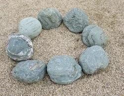 V-6 伊予青石　石　青石